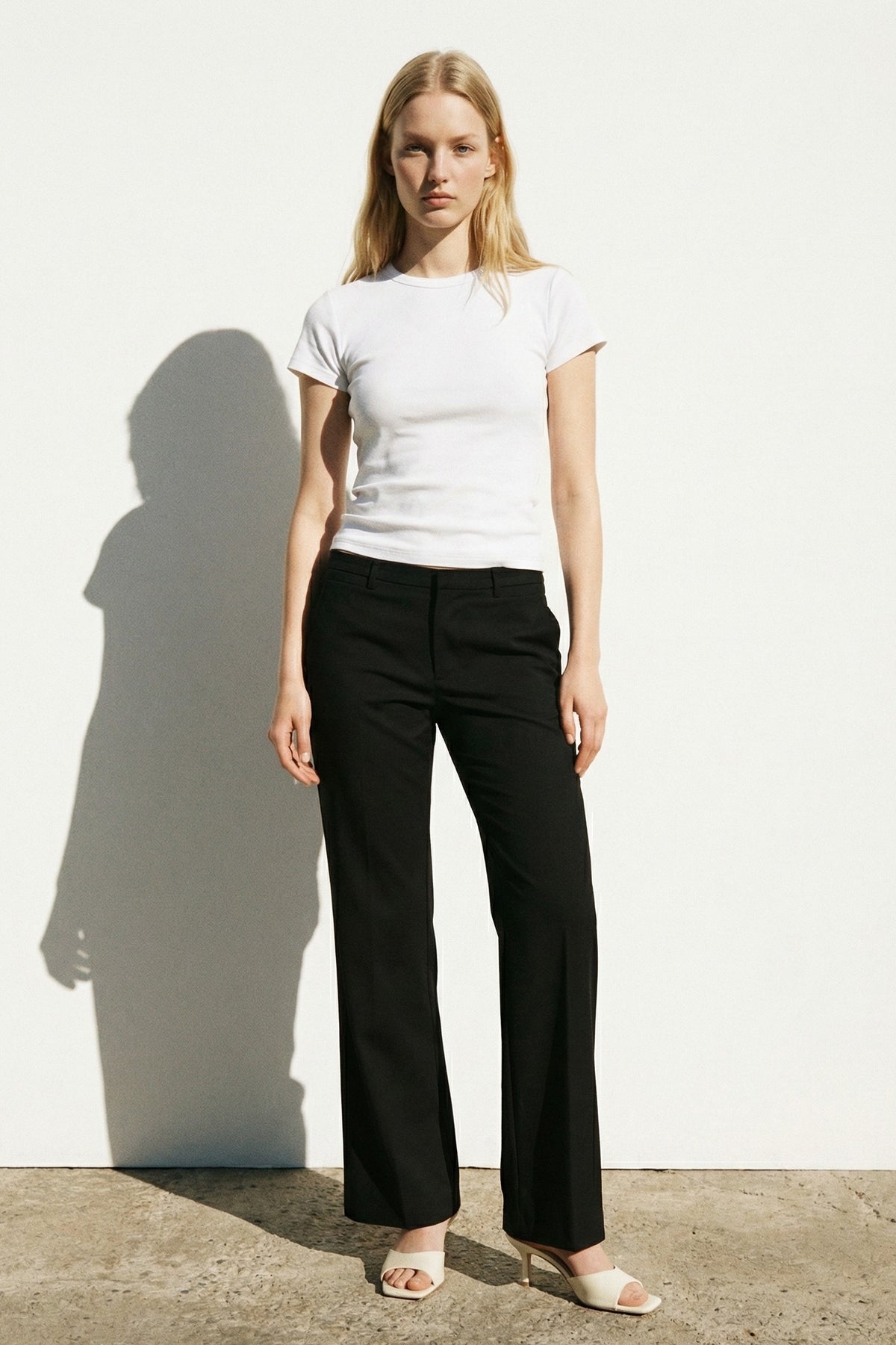 Hook Eye Waistband Woven Trouser