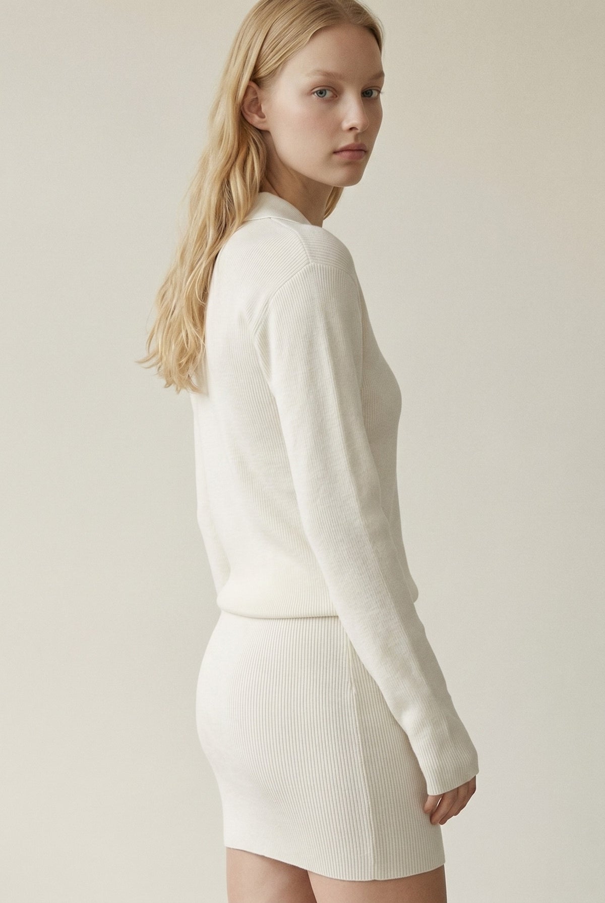 Collar Under Detail Sweater and Skirt Sets