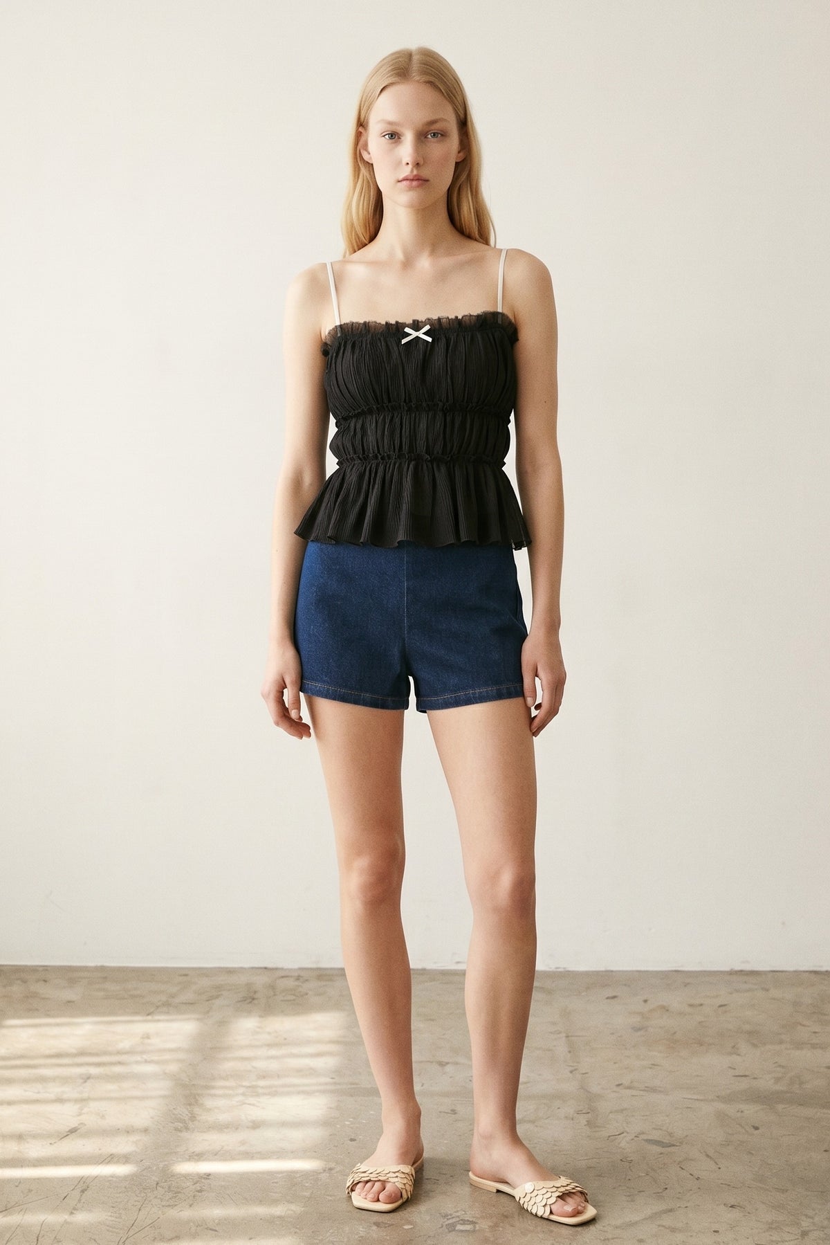 Contrast Bow Textured Spaghetti Strap Cami