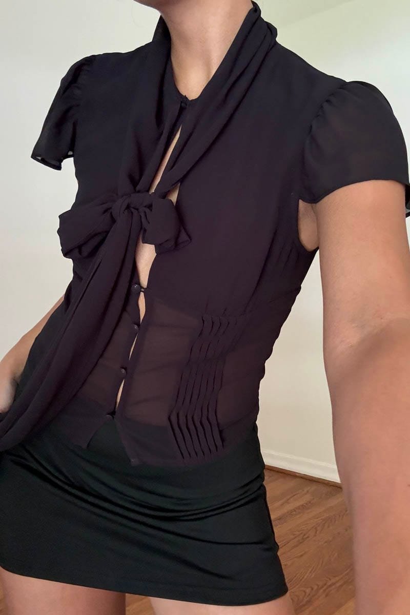 Keyhole Detail Short Sleeve Top