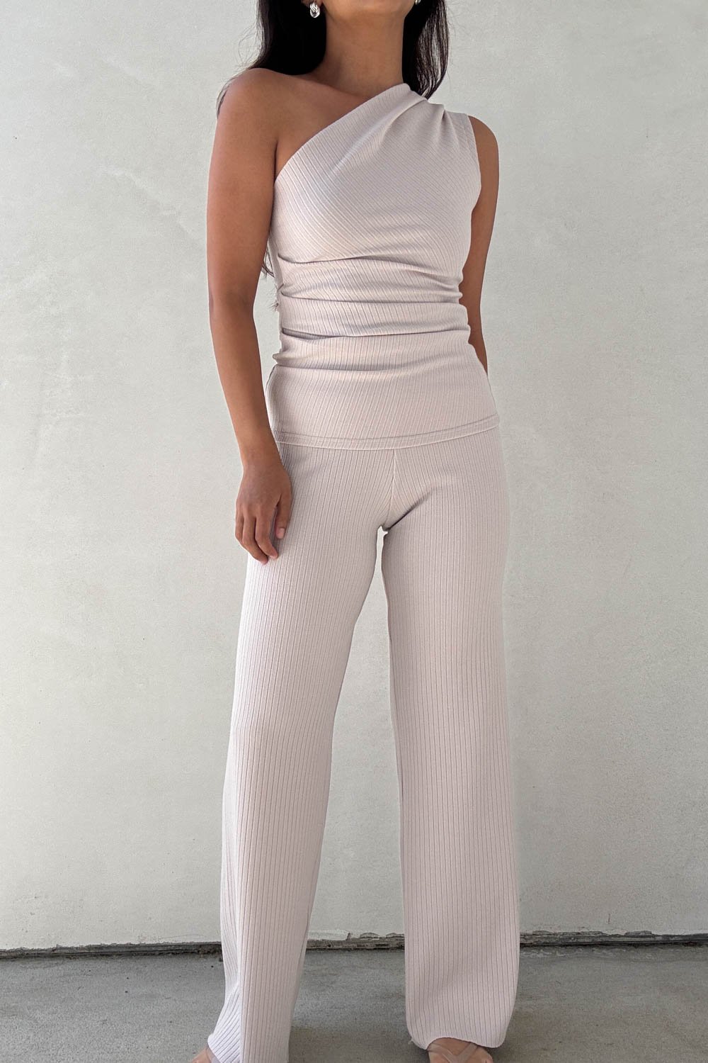 Asymmetric Ribbed Top W/Wide Leg Pants