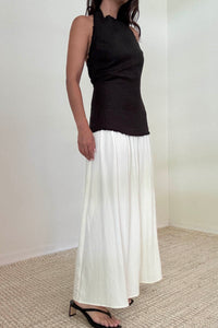 Halter Neck Contrast Gathered Skirt Midi Dress