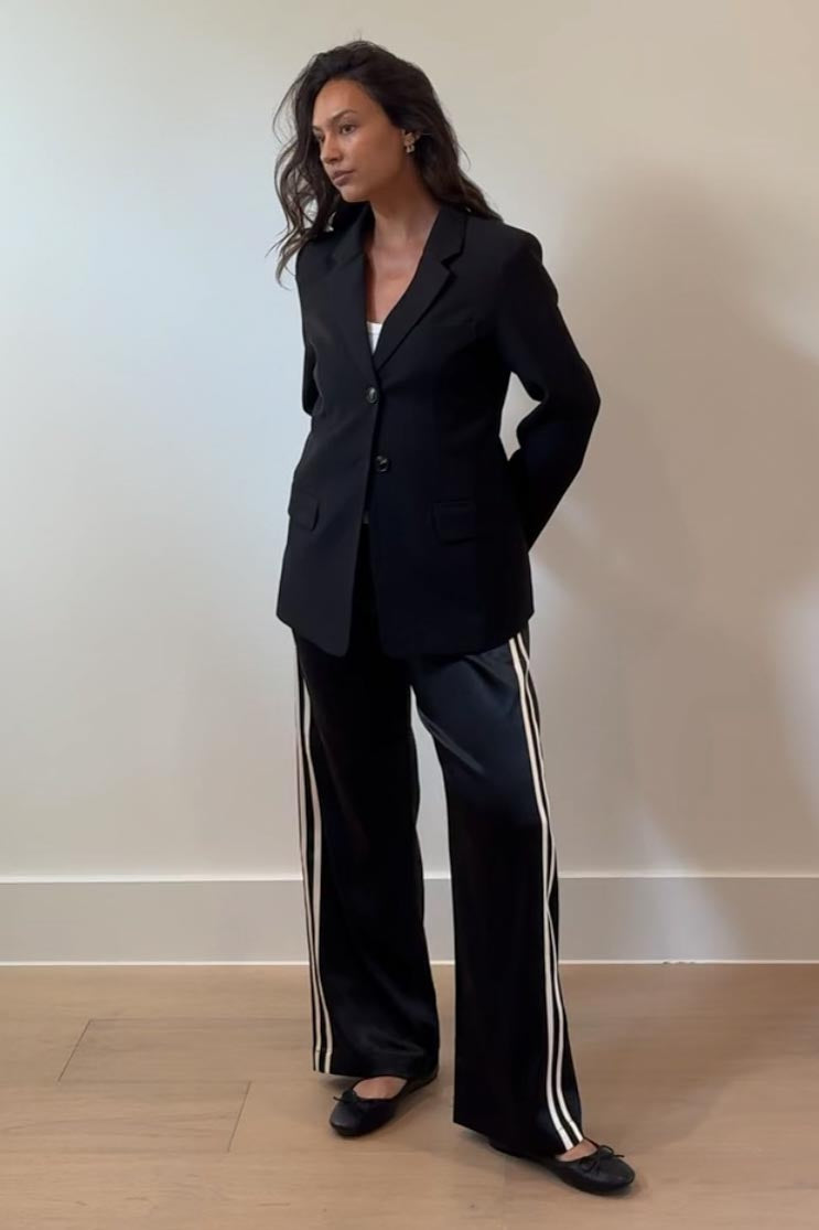 Fitted Waist Woven Blazer