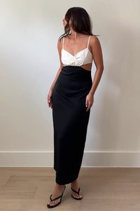 Contrast Crossover V-Neck Midi Dress