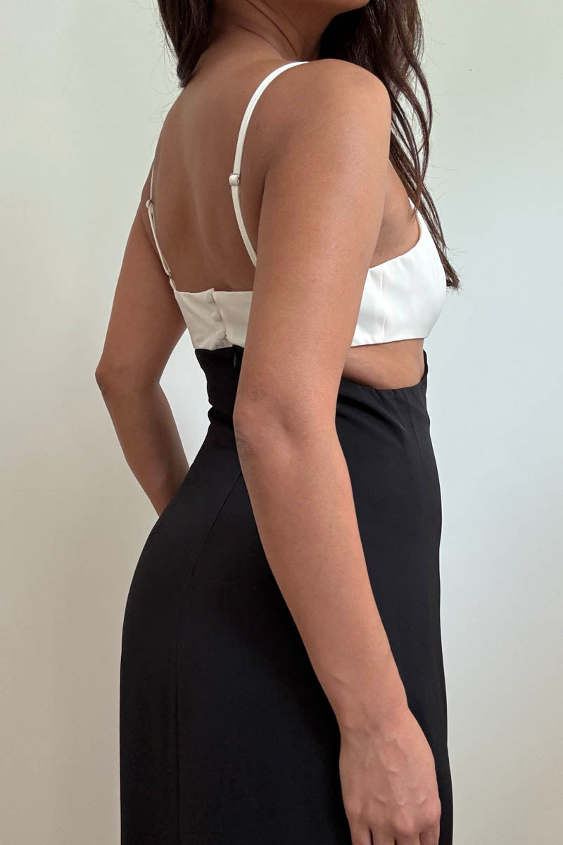 Contrast Crossover V-Neck Midi Dress