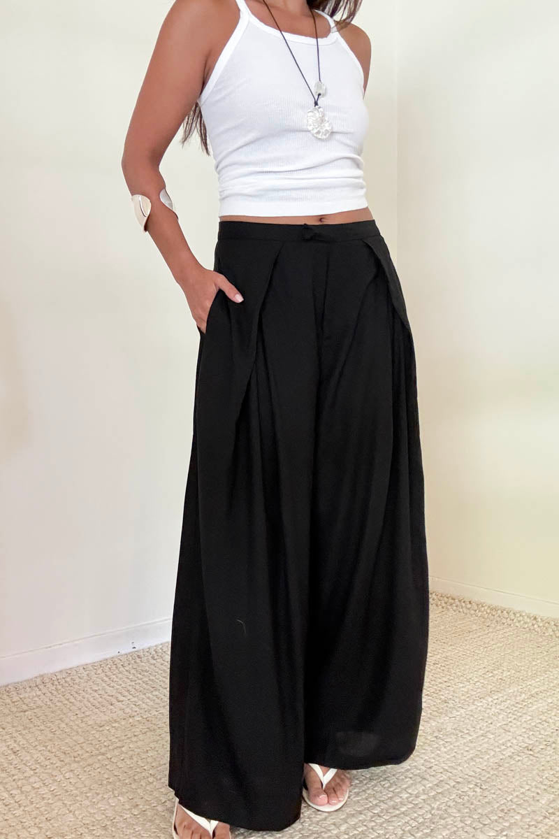 High Waisted Pleated Linen Pants