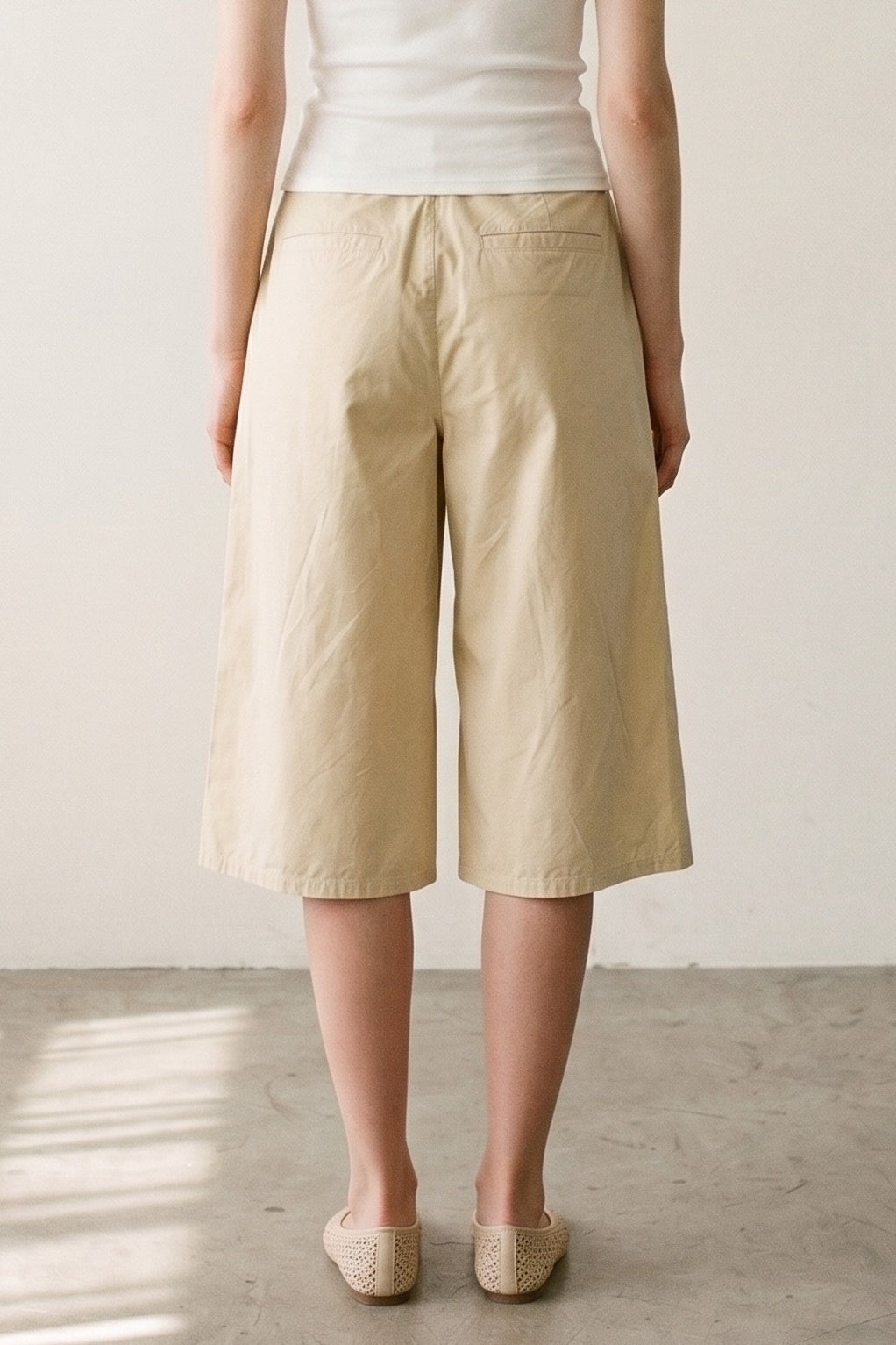 Pleated Cotton Jorts
