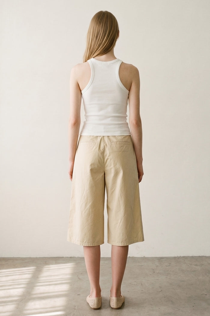 Pleated Cotton Jorts