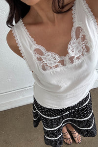 Lace Trim Detail Sleeveless Top