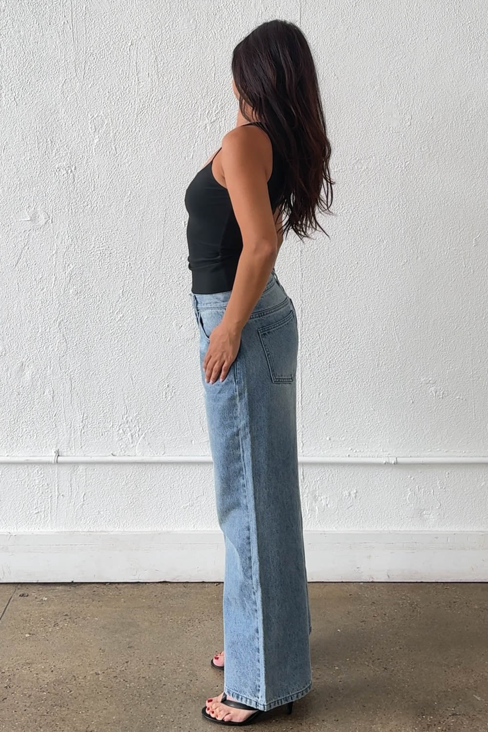 Low Rise Wide Leg Jeans