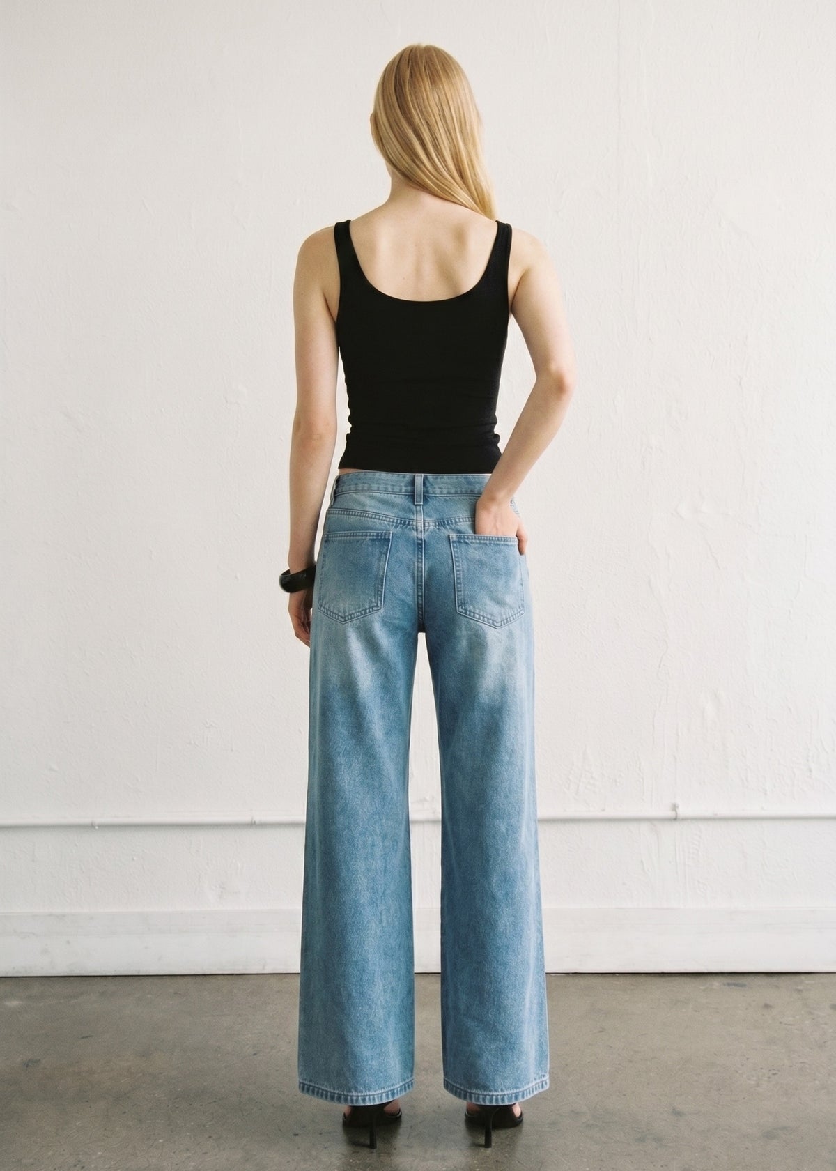 Low Rise Wide Leg Jeans