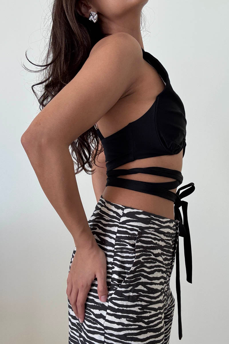 One Shoulder Cross Strap Bra Top