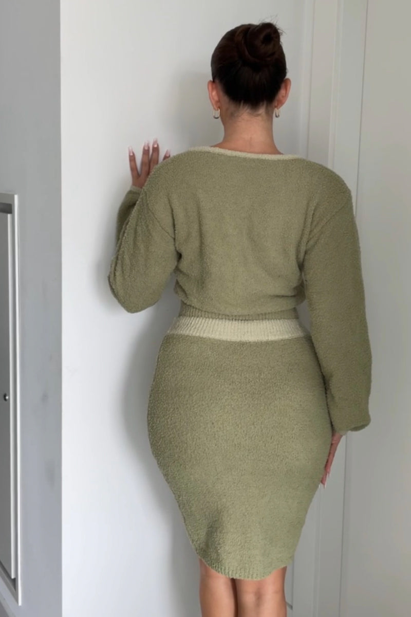 Crop V-Neck Top Mini Skirt Set