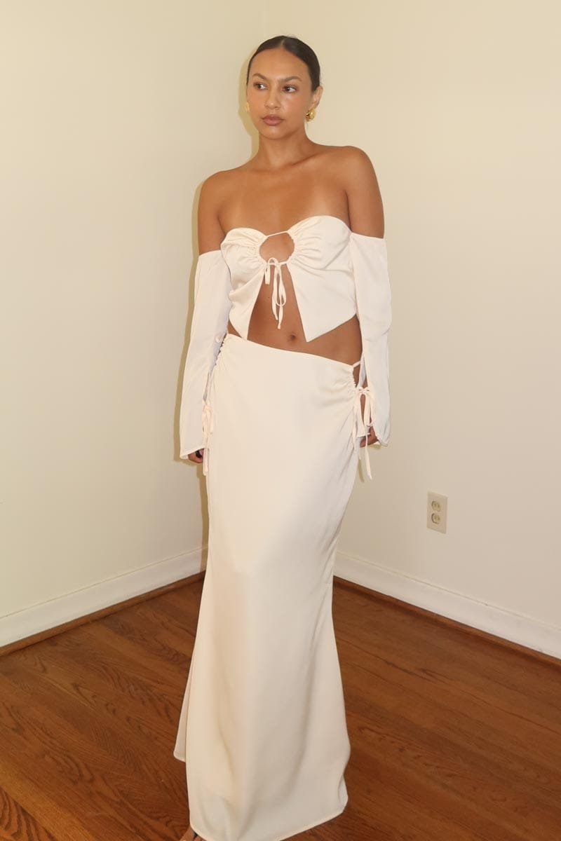 Off Shoulder Tie Up Maxi Skirt Set