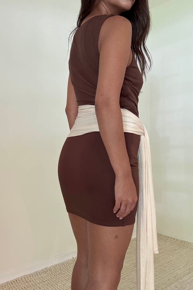 Contrast Waist Tie Bodycon Mini Dress