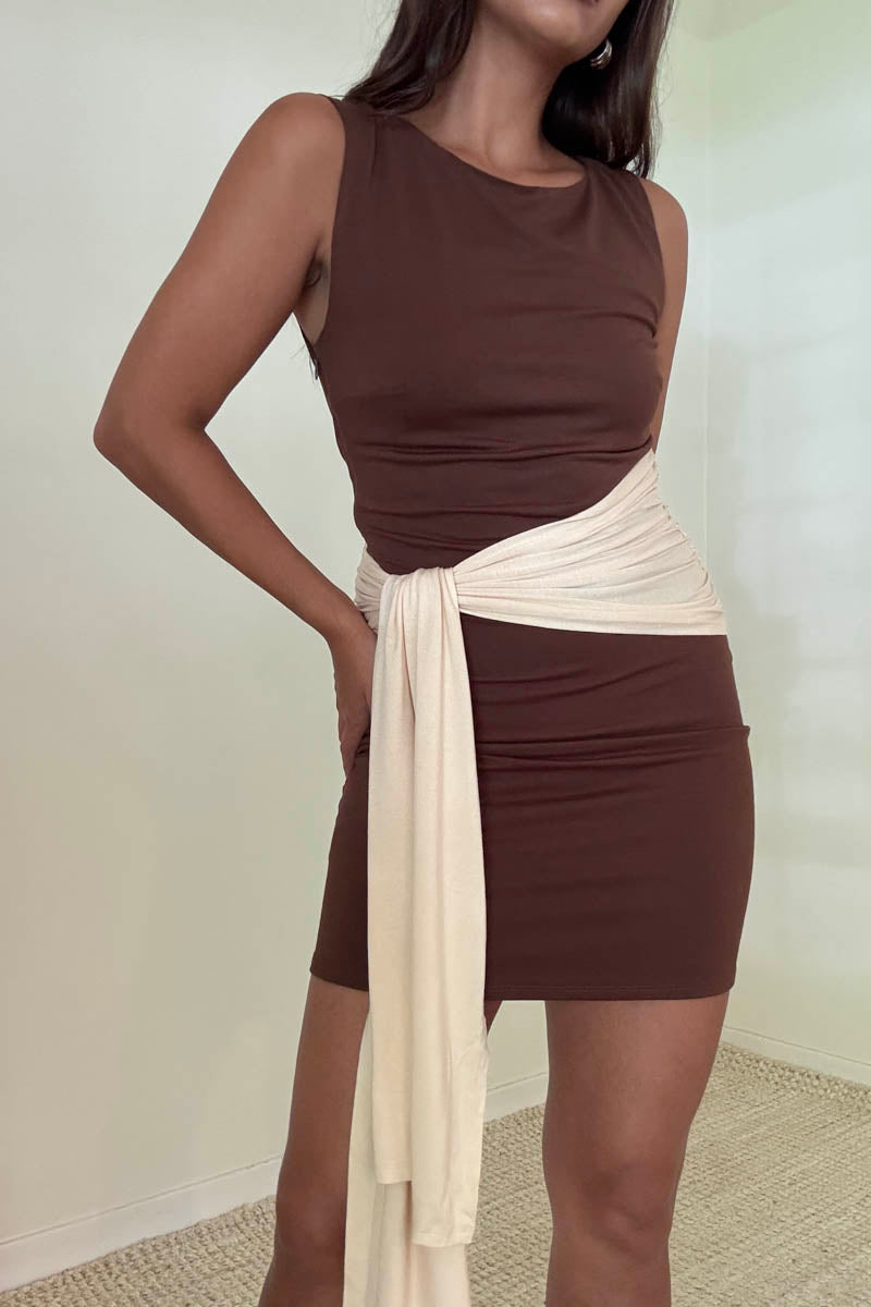 Contrast Waist Tie Bodycon Mini Dress