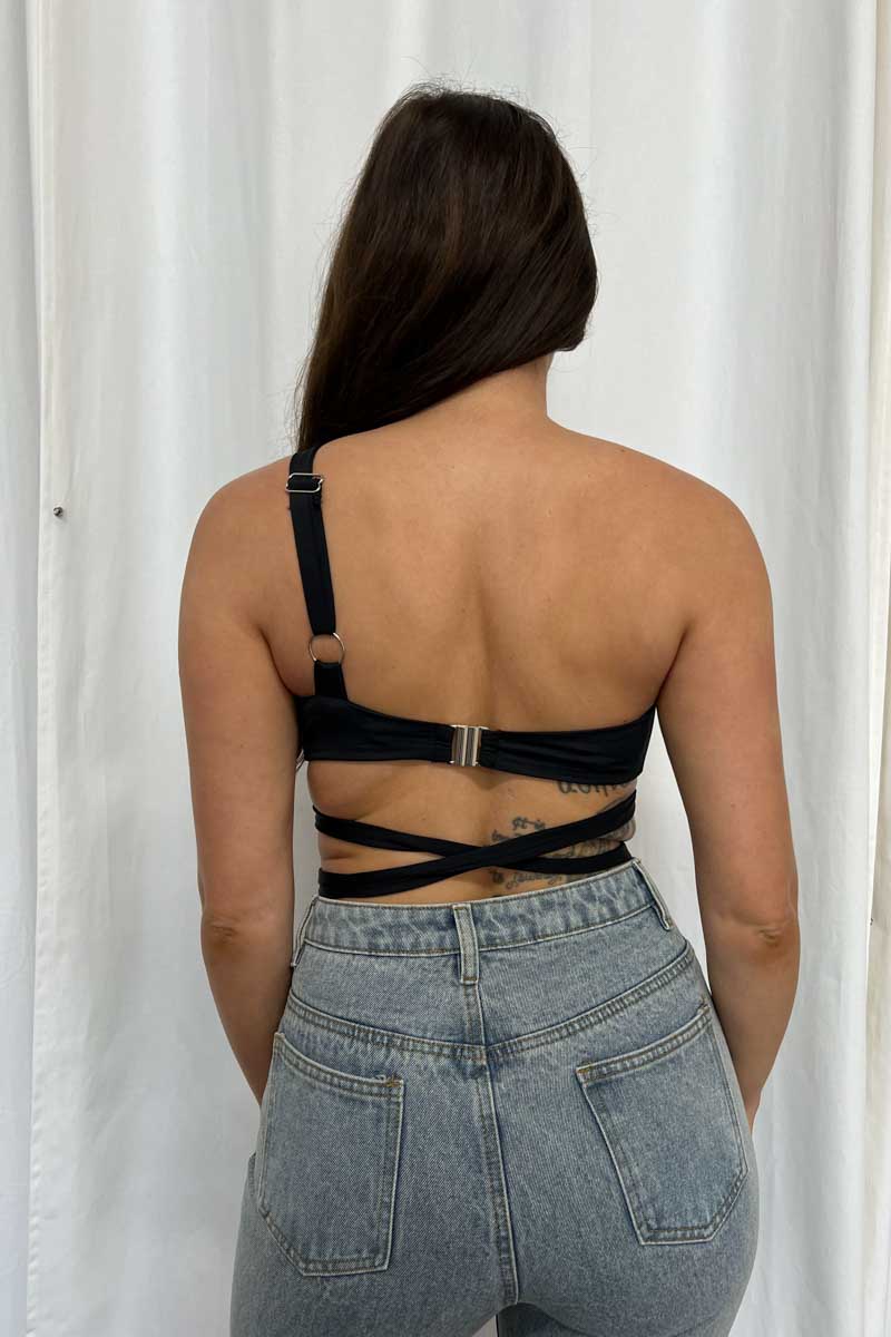 One Shoulder X Cross Straps Bra Top - TheOures